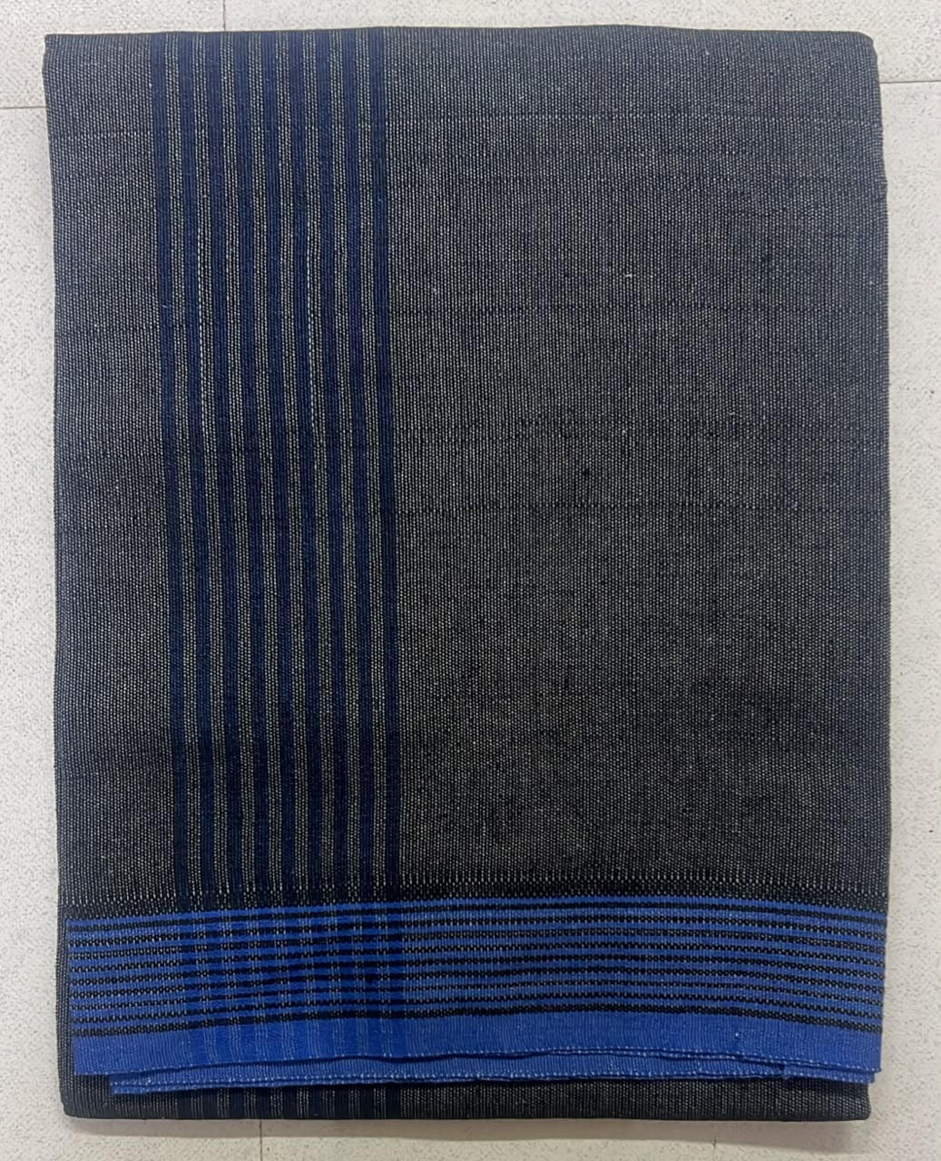 Auraline Classic Black Mundu – Blue Woven Border SM04
